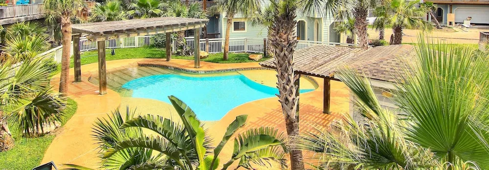 Getaway by Silver Sands Vacation Rentals