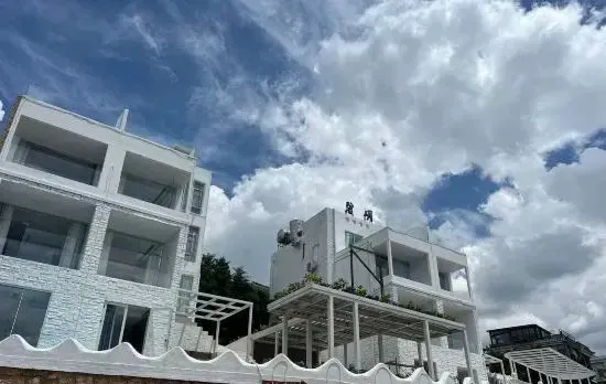 Dali Biyue Sea View Hotel
