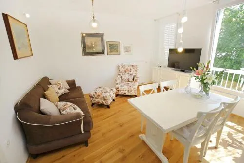 Apartment Amber