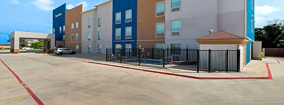 AmericInn by Wyndham New Braunfels