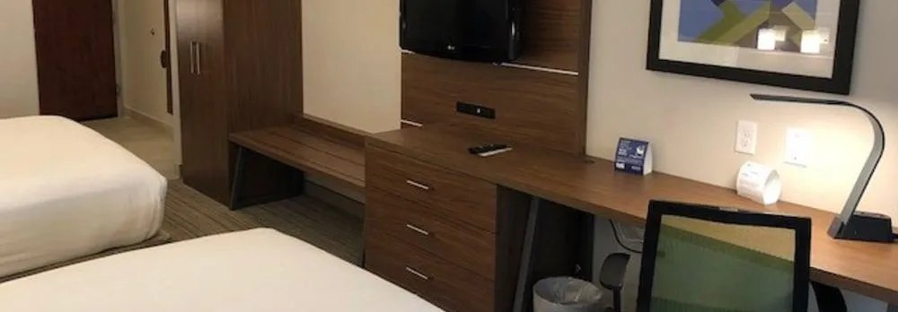 Holiday Inn Express Hotel & Suites Rio Grande City