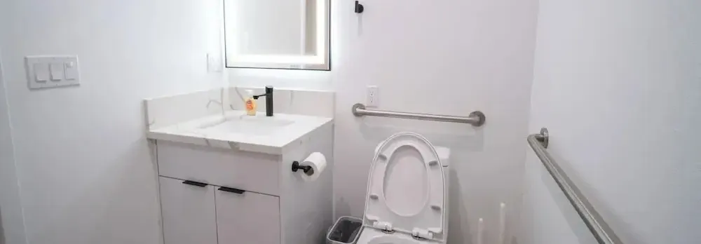 Stylish Private Room by Downtown LA
