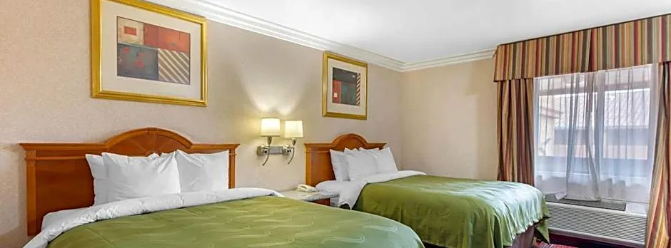 Quality Inn & Suites Oceanside Near Camp Pendleton
