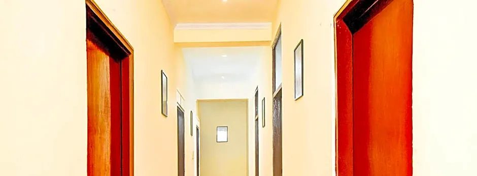 OYO 831023 Pragati Prime