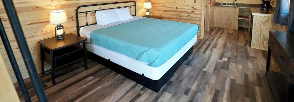 Pine Haven Lodging