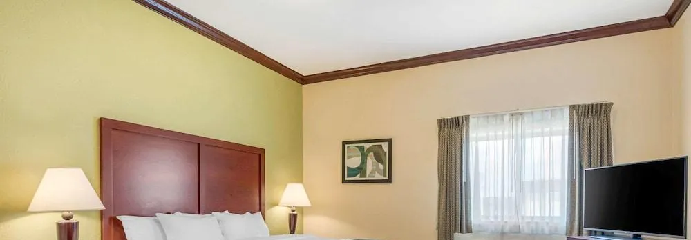 Quality Inn & Suites Zanesville