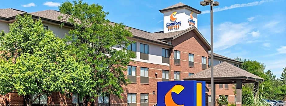 Comfort Suites Denver North - Westminster