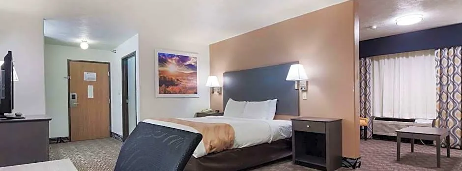 Quality Inn & Suites McCook