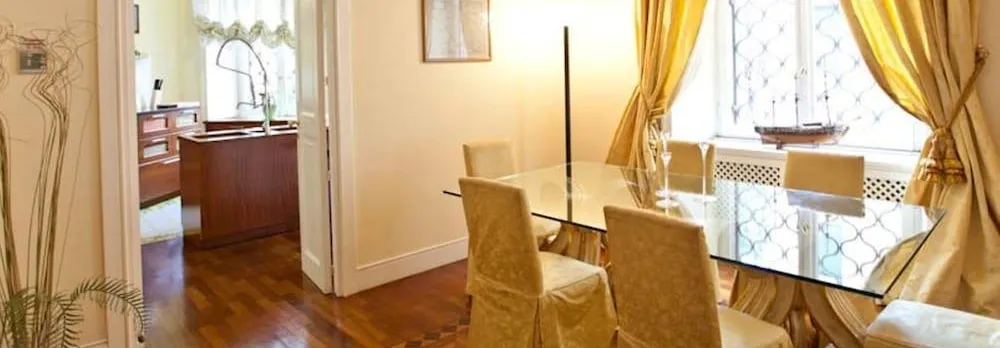 Holiday House Belle Arti
