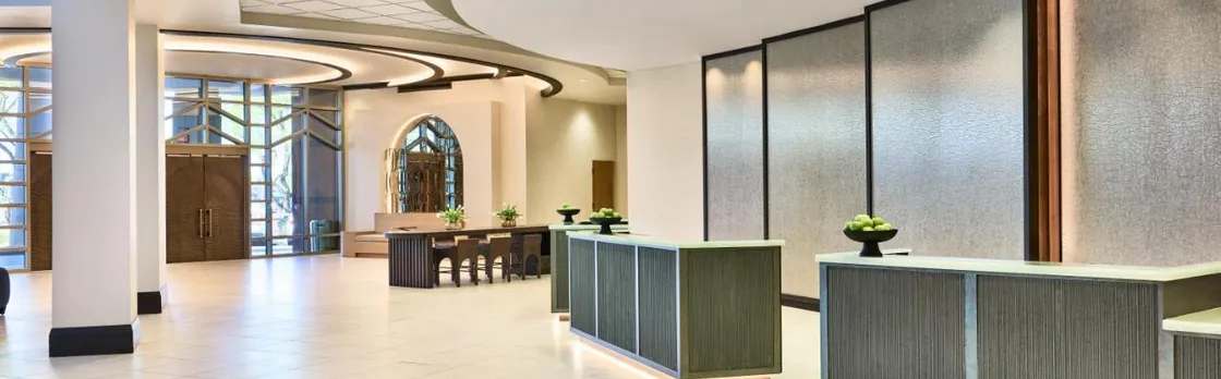Renaissance Phoenix Glendale Hotel & SPA