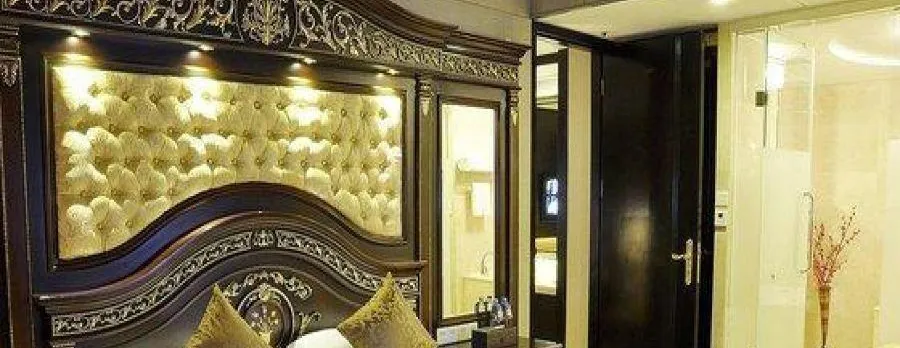 Sandborg Hotel International