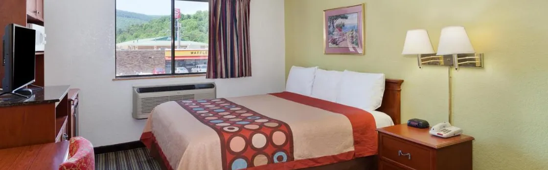 Super 8 by Wyndham Chattanooga Lookout Mountain Tn