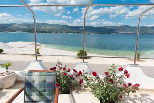 Apartment Marin,seaview,terrace massage hot tube,grill place,parking