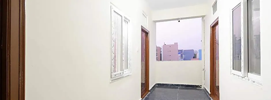 Hotel O by OYO Sri Vani co- live & suites