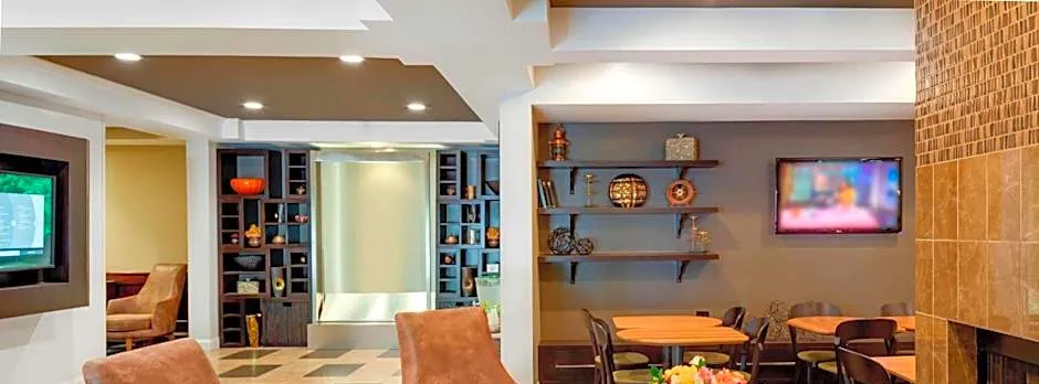Courtyard by Marriott Portsmouth