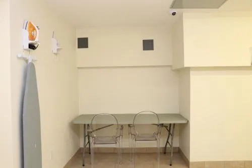 Downtown Beacon Hill, Convenient, Comfy Studio #1