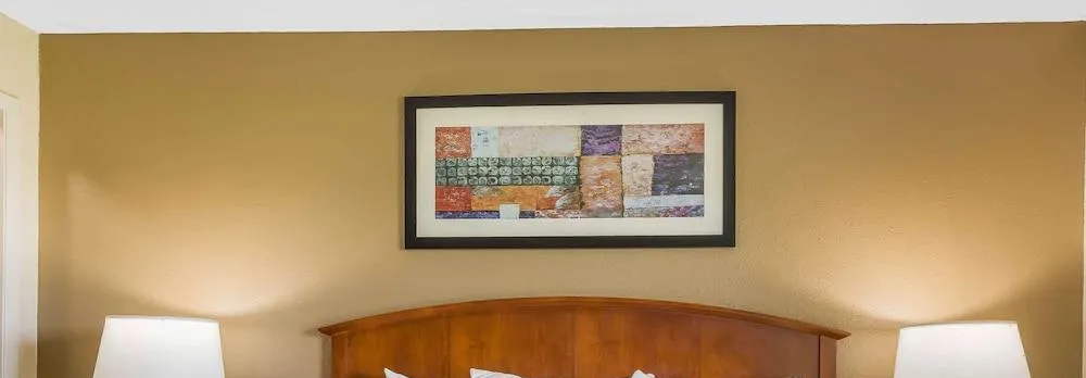 Quality Inn & Suites Sevierville - Pigeon Forge
