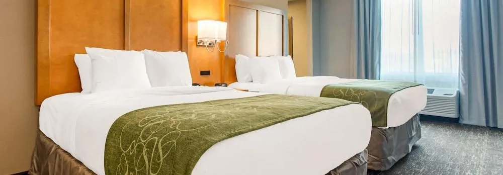 Comfort Suites