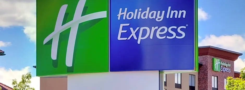 Holiday Inn Express & Suites Waco Downtown by IHG