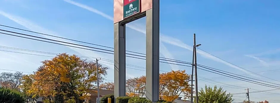 HomeTowne Studios Lancaster