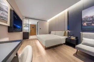 Atour Hotel Beijing Canal Business District Tongzhou Wanda