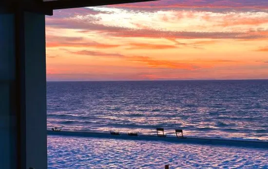 Qilu Sea-view Courtyard Hotel