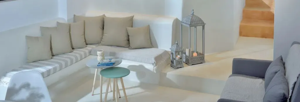 Elegant Villas & Suites