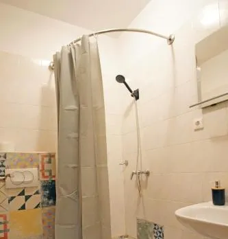 Apartment Kvaternikova - pool, grill, 4 bedrooms, 3 bathrooms