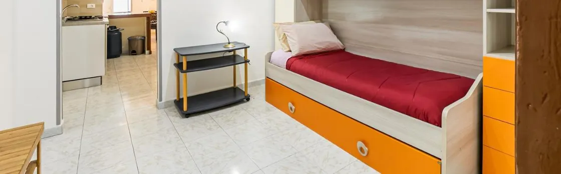 Guesthost - Corso Dei Mille Railway Apartment