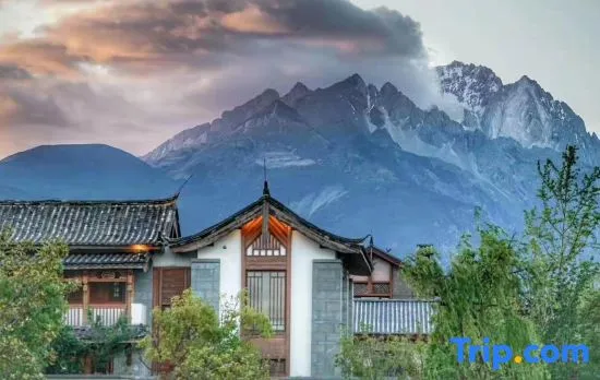 Lijiang Shiqi Villa