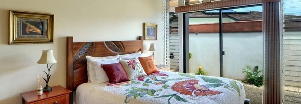 Rate Elegant Home with Hot Tub And Pool on Makai Golf Course