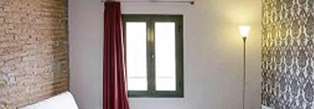 Ciutat Vella Apartments