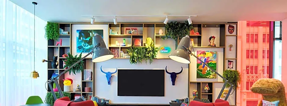 citizenM Austin Downtown