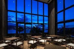 Erhai Lake Seclusion Life