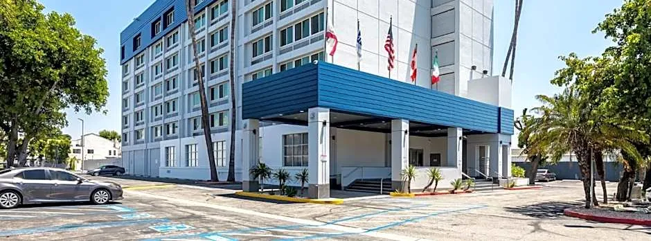 Holiday Inn Express Van Nuys By IHG