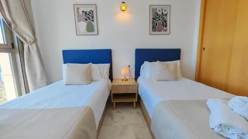 Benidorm High rise apartments - Sea Views - Torre Lugano