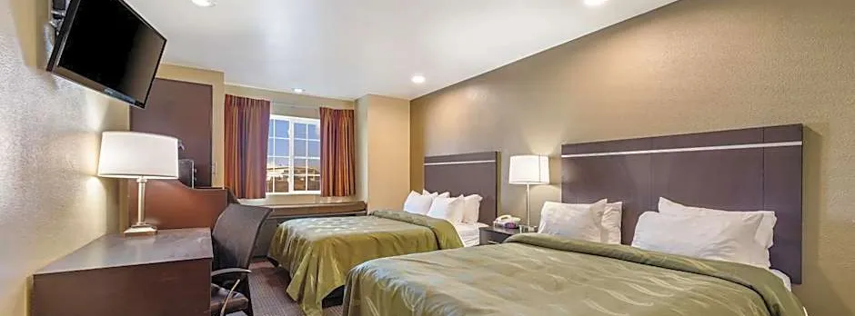 Quality Inn & Suites near NAS Fallon