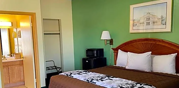 Relax Inn Dilley