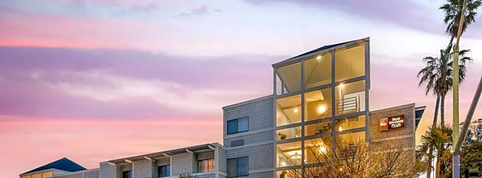 Best Western Plus All Suites Inn