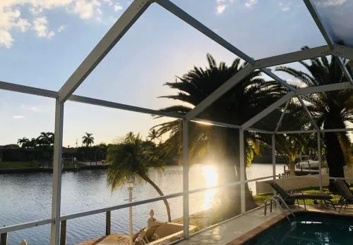 Villa Catalina Isles - Holidays in Paradise
