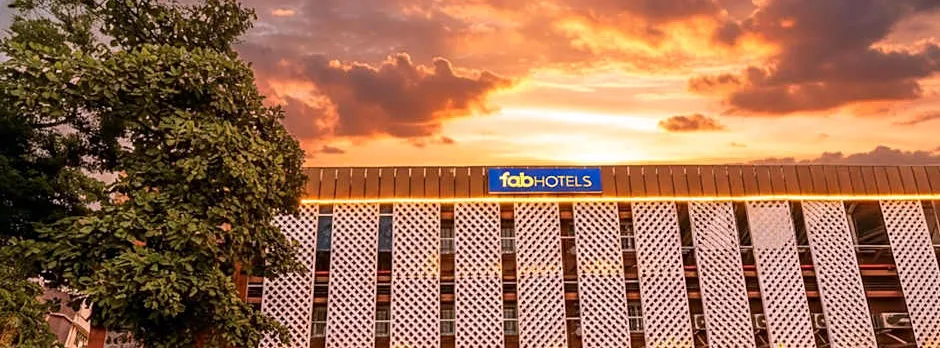 FabHotel Landmark Residency - Nr. MIDC Turbhe