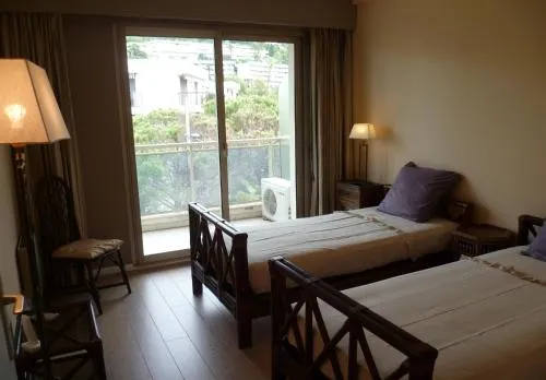 Karolina Properties - Ascot Appartement