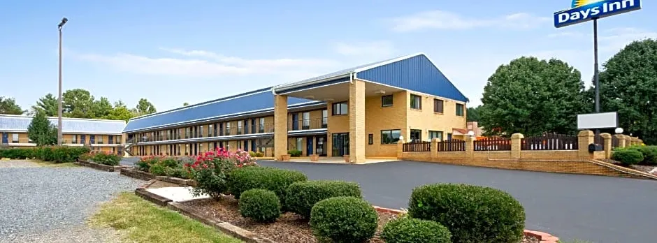 Days Inn by Wyndham Richburg