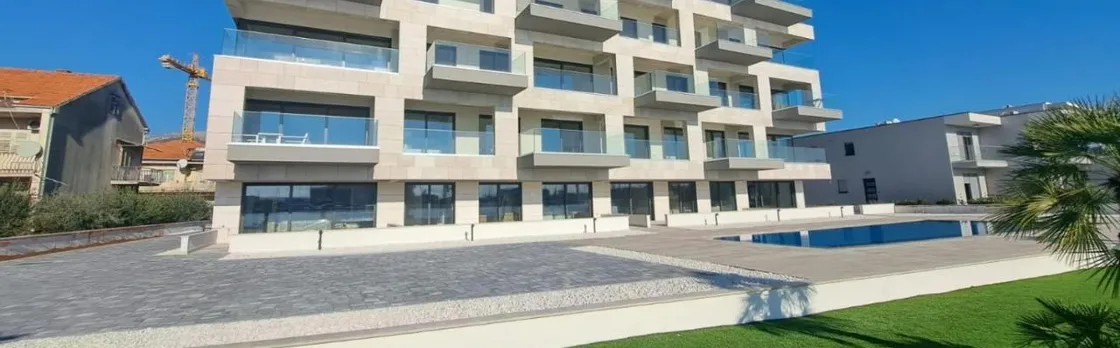 Royal Dutch 10 Trogir