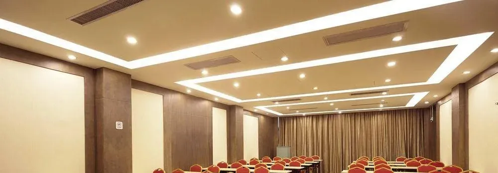 Jinyue Tangchi Hotel Xiangxie Qintai
