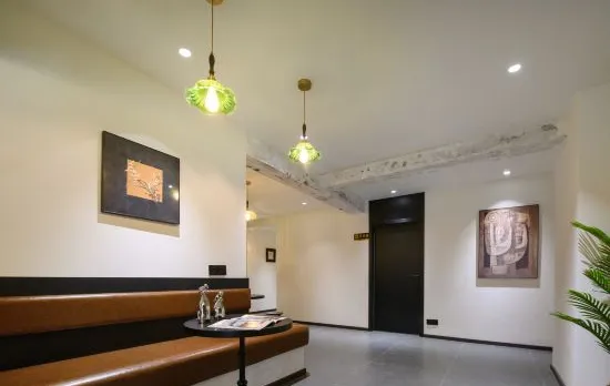 Mixiyue High-altitude Riverview Homestay (Hongyadong Branch)