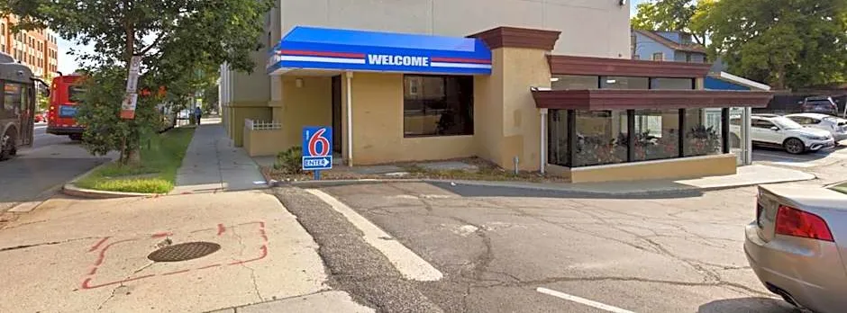 Motel 6-Washington, DC