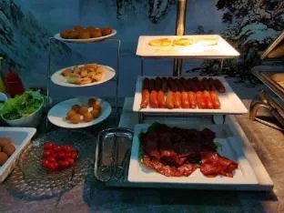 Home Inn Plus Shanghai International Tourism Resort Chuansha