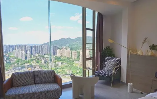 YU · Twelve High Altitude River View Homestay (Jiefangbei Raffles Store)