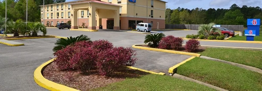 Quality Inn & Suites Biloxi - Ocean Springs